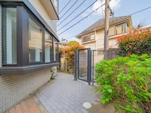 【東京都/渋谷区神宮前】インペリアル表参道 専用庭