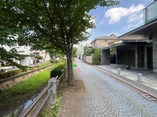 【東京都/世田谷区新町】パークハウス新町櫻雅 アプローチ