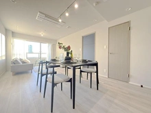 【東京都/渋谷区代官山町】代官山アドレスザ・タワー リビング・ダイニング