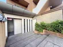 【東京都/渋谷区松濤】ビバリーホームズ松濤 エントランス