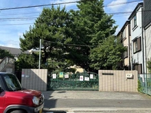 【神奈川県/川崎市中原区小杉御殿町】クレストフォルム武蔵小杉御殿町  中原小学校（現地より約171m）
