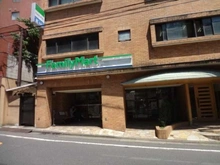 【東京都/渋谷区上原】オープンレジデンス代々木上原 ファミリーマート上原三丁目店（現地より約140m）：