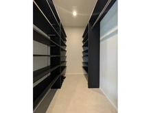 【東京都/渋谷区神宮前】神宮前五丁目ブランシェ 収納：シューズインクローゼット