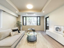 【東京都/世田谷区上用賀】アクシア上用賀 リビング・ダイニング：※家具・調度品等は販売価格に含まれておりません