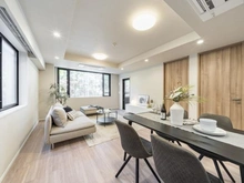 【東京都/世田谷区上用賀】アクシア上用賀 リビング・ダイニング：※家具・調度品等は販売価格に含まれておりません