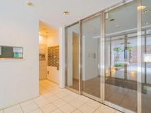 【東京都/渋谷区富ヶ谷】ブランクレア代々木公園 エントランス