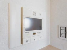 【東京都/新宿区原町】グランディ市谷柳町 リビング・ダイニング：TVモニター付きインターフォン