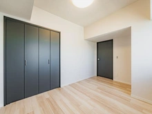 【東京都/新宿区原町】グランディ市谷柳町 サービスルーム（納戸）