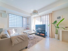 【東京都/港区南青山】レグノ・ラフィネ南青山 リビング・ダイニング