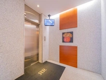 【東京都/港区南青山】レグノ・ラフィネ南青山 共用部