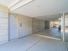 【東京都/港区南青山】レグノ・ラフィネ南青山 駐車場