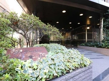 【東京都/港区南青山】ヴィラージュ南青山 アプローチ