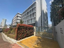 【東京都/港区赤坂】プレミスト赤坂翠嶺  赤坂中学校（現地より約1,080m）