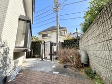 【東京都/渋谷区神宮前】インペリアル表参道 専用庭