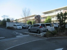 【神奈川県/横浜市都筑区長坂】シーズンプレイス B棟 駐車場