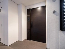 【神奈川県/海老名市扇町】グレーシアタワーズ海老名イースト 玄関