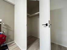 【東京都/町田市小川】セルシオヒルズすずかけ台 収納：ウォークインクローゼット