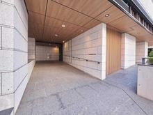 【東京都/新宿区横寺町】プラウド神楽坂マークス エントランス