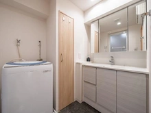 【神奈川県/相模原市南区上鶴間本町】クレアール相模大野 洗面所