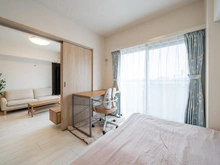 【神奈川県/相模原市南区上鶴間本町】クレアール相模大野 洋室