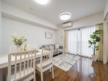 【神奈川県/相模原市南区相模大野】ザ・パークハウス相模大野プレイス LDK：※家具・調度品等は販売価格に含まれておりません