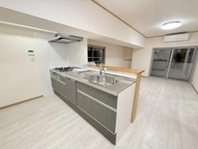 【神奈川県/横浜市磯子区森】第一磯子ハイツ リビング・ダイニング