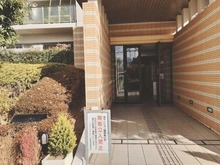 【東京都/町田市小山ヶ丘】ソルグランデメイツ多摩境 グリーンコート エントランス