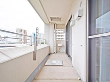 【神奈川県/相模原市南区上鶴間本町】プラウド相模大野 バルコニー