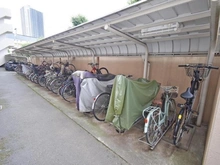 【神奈川県/相模原市南区上鶴間本町】プラウド相模大野 駐輪場