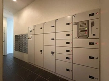 【神奈川県/海老名市国分南】ルネ・エアズヒル IV番館 宅配BOX