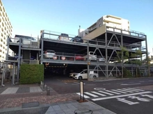 【神奈川県/海老名市国分南】ルネ・エアズヒル IV番館 駐車場