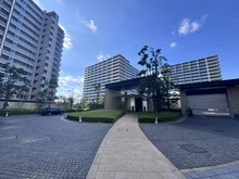 【神奈川県/川崎市幸区新小倉】クレストプライムレジデンス アベニュー参番街　サウスコート 敷地内