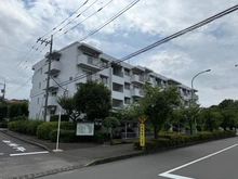 【東京都/町田市小山田桜台】小山田桜台団地 92号棟 外観