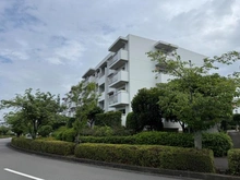 【東京都/町田市小山田桜台】小山田桜台団地 92号棟 外観