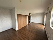 【東京都/町田市小山田桜台】小山田桜台団地 92号棟 洋室：※リフォームによりクロス貼替予定