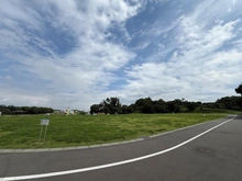 【東京都/町田市小山田桜台】小山田桜台団地 92号棟 忠生スポーツ公園（現地より約350m）