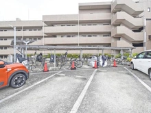 【神奈川県/座間市入谷西】ライオンズマンション座間 駐輪場