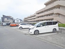 【神奈川県/座間市入谷西】ライオンズマンション座間 駐車場