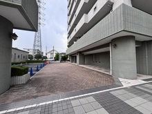 【神奈川県/相模原市中央区相模原】プレステージさがみ夢大通り アプローチ