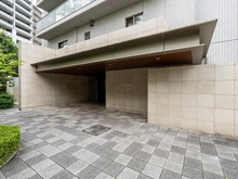 【神奈川県/相模原市南区上鶴間本町】プラウド町田 エントランス