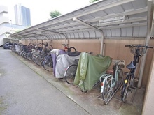 【神奈川県/相模原市南区上鶴間本町】プラウド相模大野 駐輪場