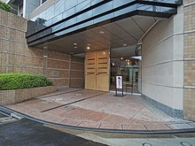 【東京都/渋谷区初台】ディアナコート代々木 エントランス