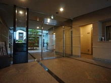 【東京都/渋谷区初台】ディアナコート代々木 エントランス