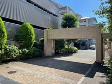 【神奈川県/相模原市南区上鶴間】プラウドシティ東林間 敷地内