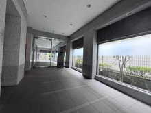【神奈川県/厚木市栄町】ローヤルシティ本厚木 エントランス