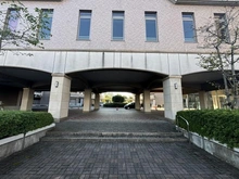 【神奈川県/相模原市緑区西橋本】オラリオンサイト一番館 敷地内