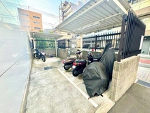 【神奈川県/相模原市中央区相模原】エクセレントシティ相模原ステーションアリーナ バイク置場