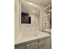 【東京都/町田市原町田】ヴェルヒルズ町田 洗面室