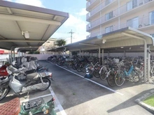 【神奈川県/相模原市南区大野台】コープ野村相模大野台 駐輪場