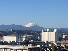 【東京都/府中市美好町】ヴェレーナ府中美好 眺望：バルコニーから見える富士山（※天候による）
ズームあり